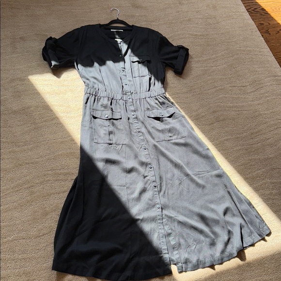 LOFT Utility Midi Pocket Dress - Picture 9 of 16